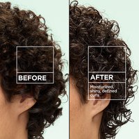 Before and after comparison: dry, frizzy hair transformed into moisturized, shiny, defined curls using Garnier Fructis Curl Shine Conditioning Jelly.
