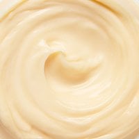 Creamy texture of Garnier Whole Blends Honey Treasures mask.