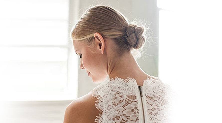 Garnier Fructis Style Hair Style Curly Hair classic braided buns