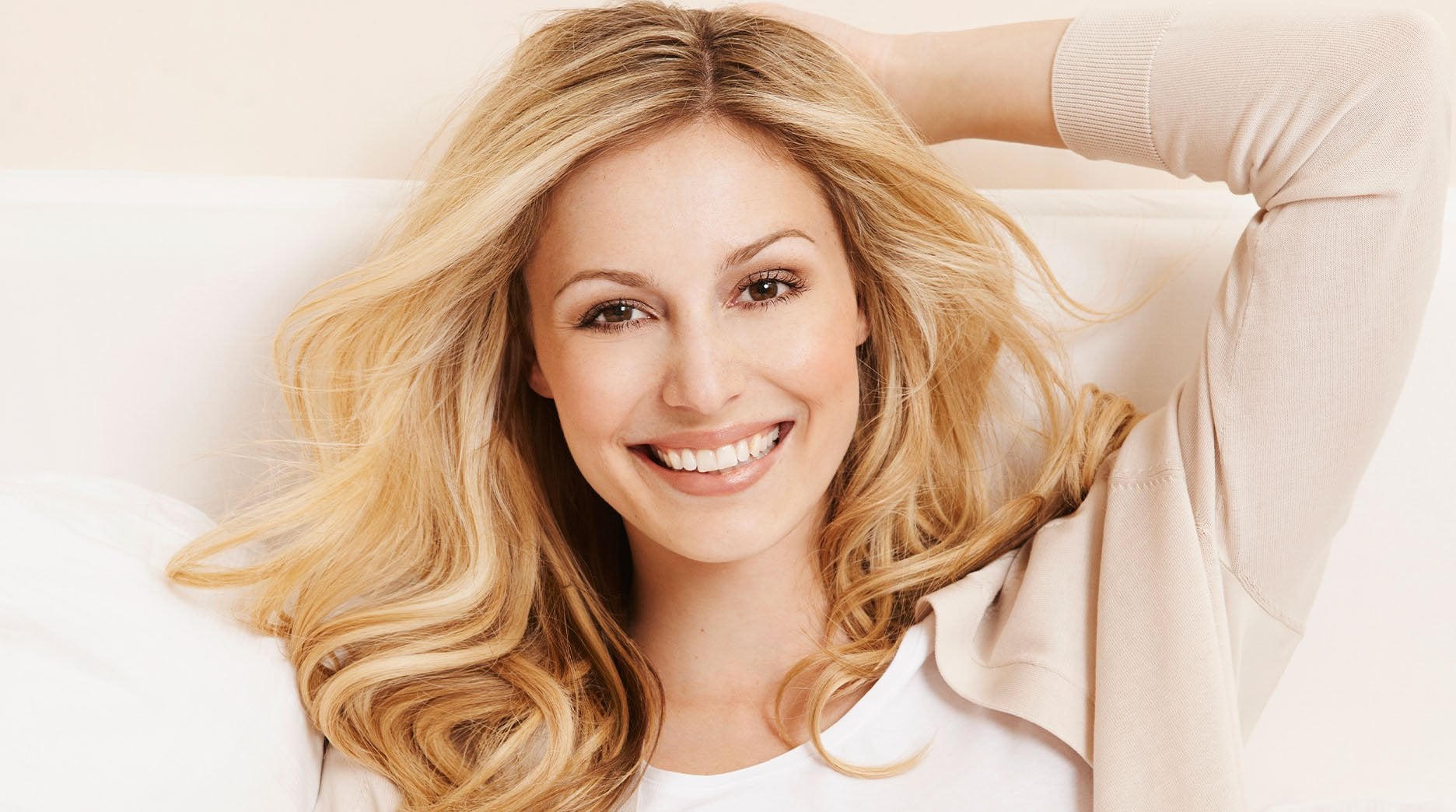 Learn how to choose the right bleach for your hair - Garnier