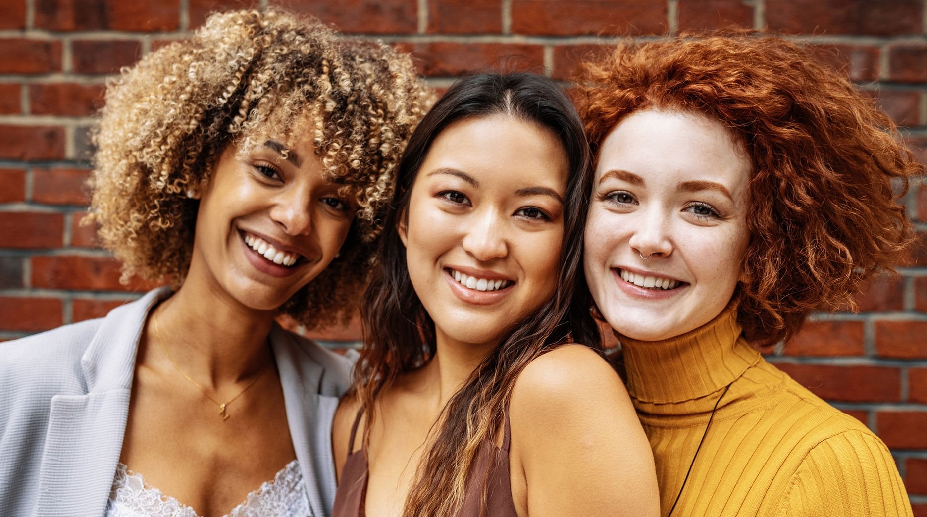 Safe hair bleach for vibrant, even hair bleaching - Garnier