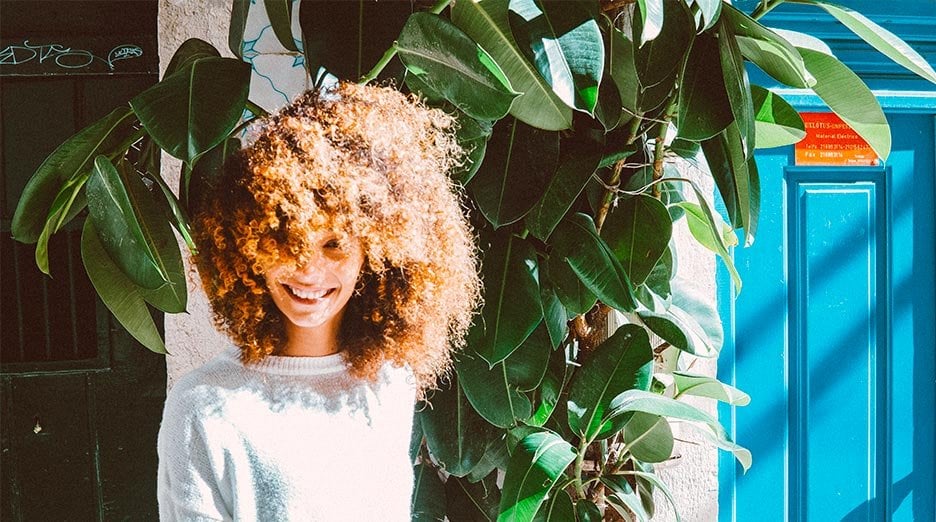 Pintura highlight for curly hair - Garnier 