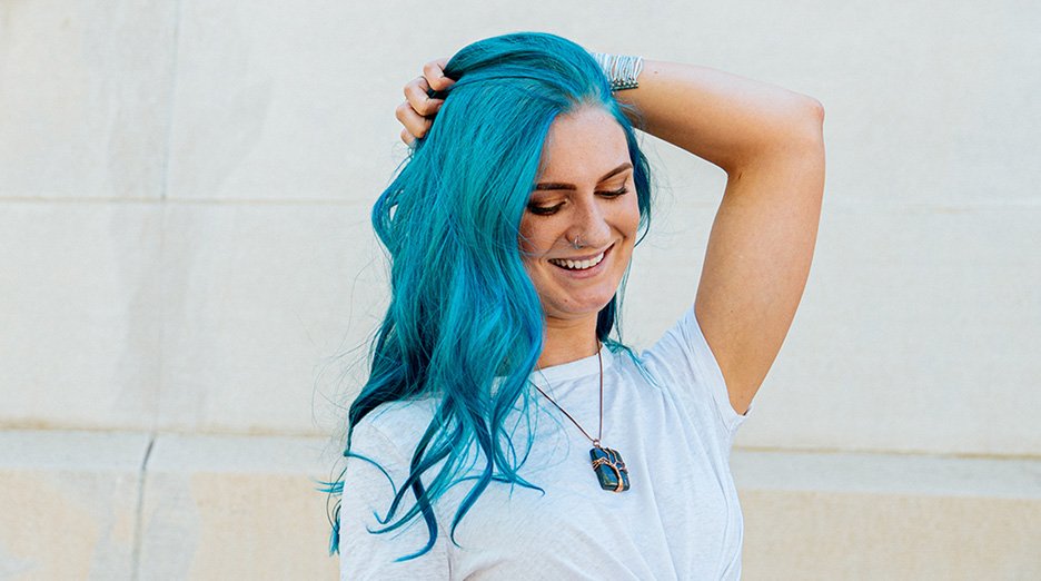 How to take care of dyed hair - Garnier