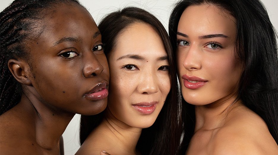 Black hair color ideas - Garnier