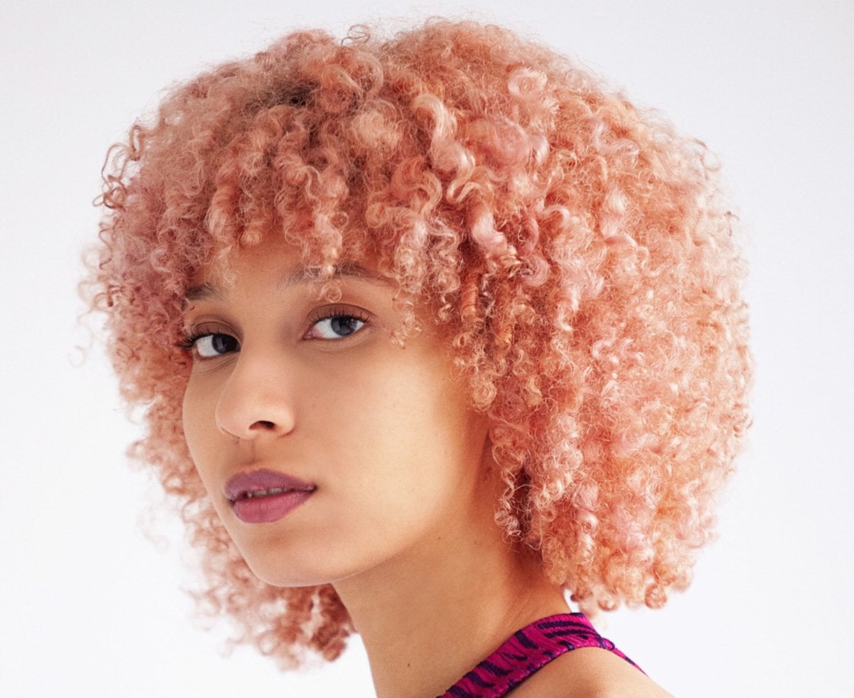 Colores de cabello púrpura en tonos fríos: Icy Purple y Silver Lavender