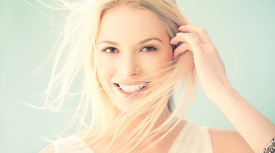 the-hair-color-trend-women-are-just-melting-for-buttery-blonde-890.jpg?h=496&w=890&la=en&hash=A4F482E5FB072FEABF5EBB3C5FE722B53D4B351A