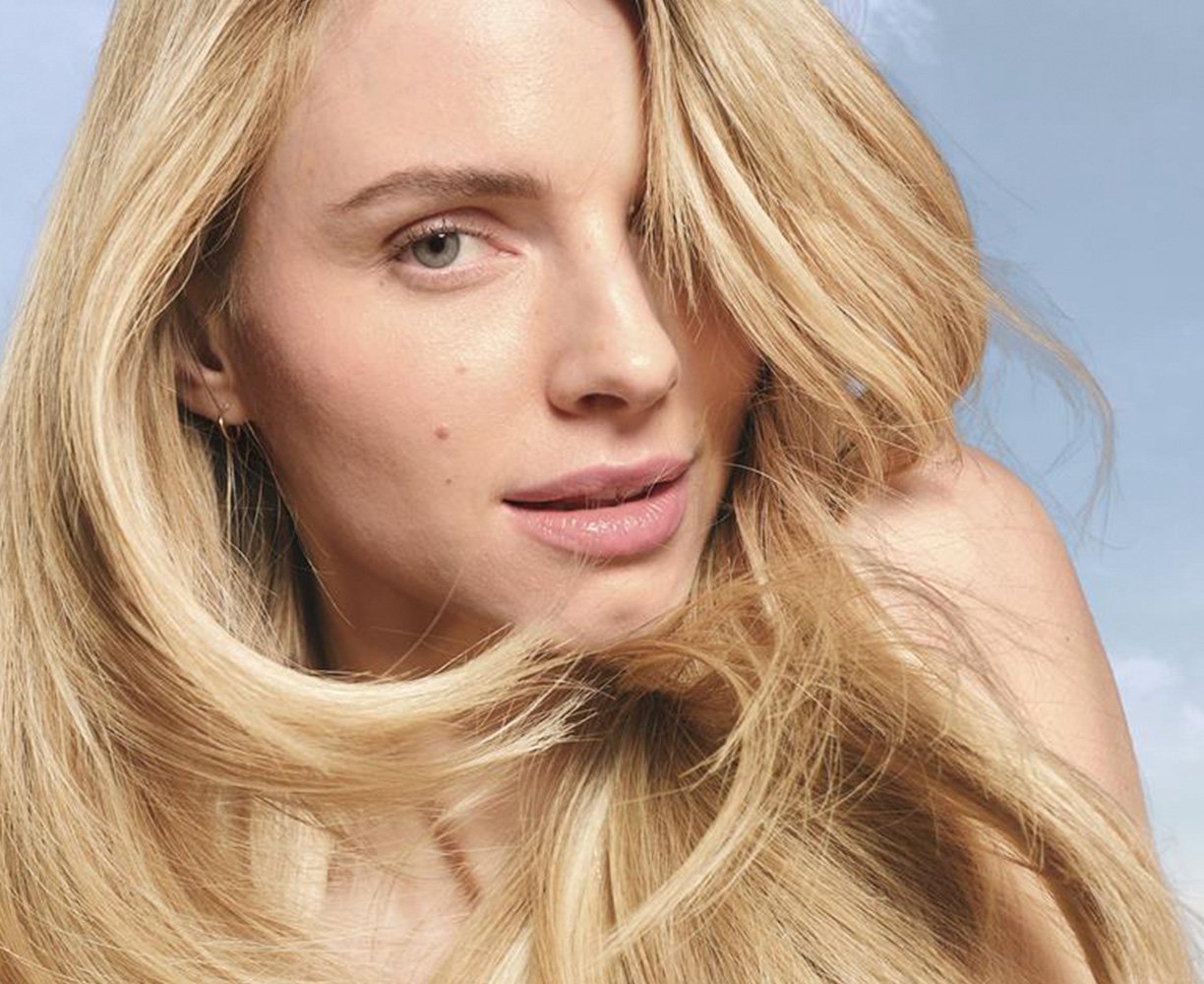Sutiles reflejos platino para cabello fino