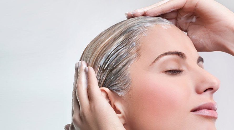 Garnier Hair Care Fructis boost hair conditioning routine to avoid frizz, split ends