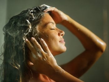 Learn how to get volume in hair - Garnier