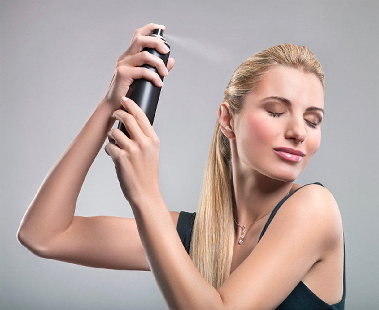 Mist with Fructis Extreme Control Hair Spray
