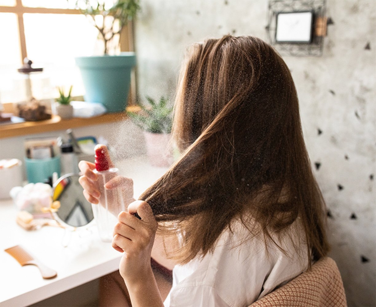 Apply Anti‑Humidity Smoothing Milk
