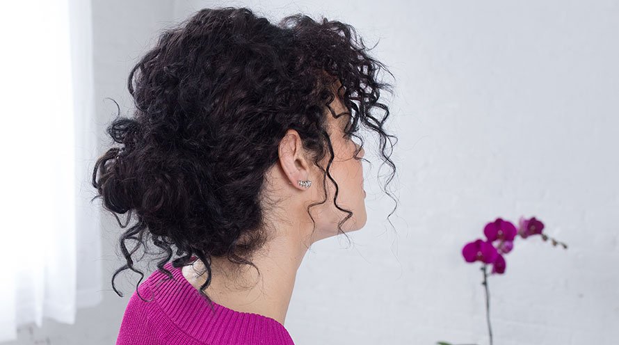 Medium Length Hairstyles For Every Hair Type Hair Tips Garnier