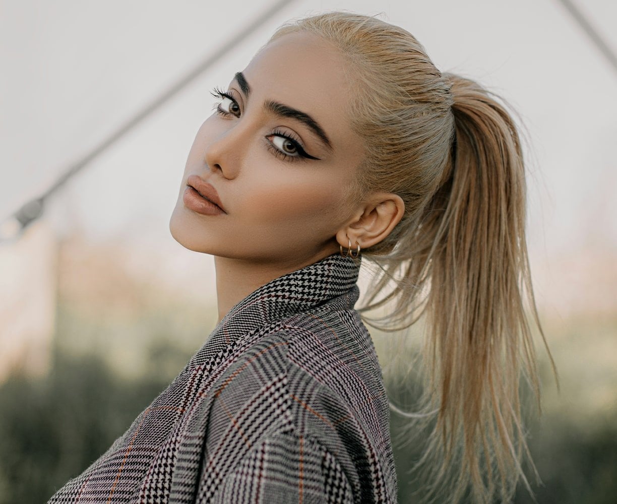 Wrap-around Ponytail