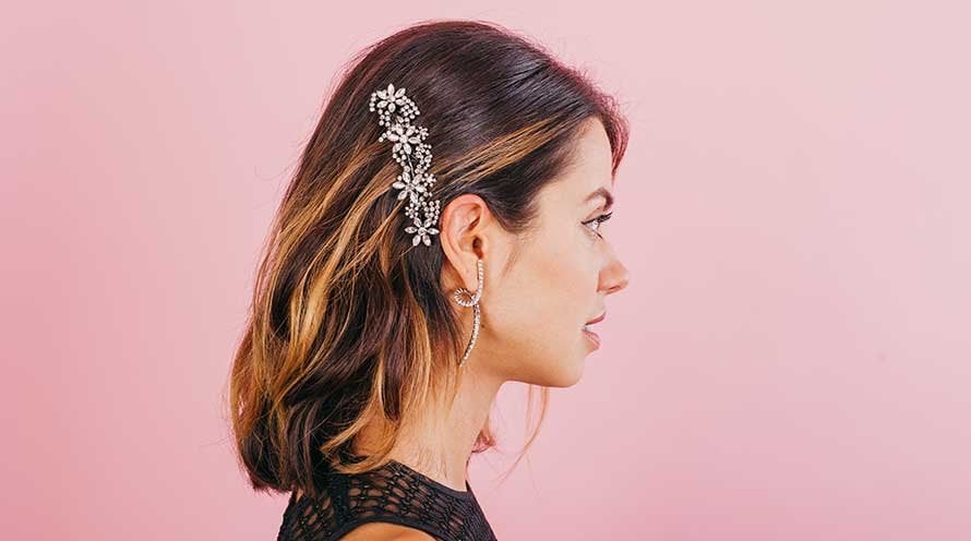 Garnier Hairstyle Chic Side Sweep Hairstyle