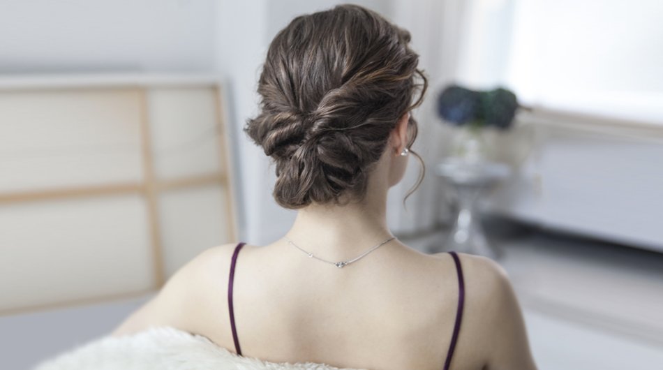 Twisted Updo Hairstyle For Short Hair Prom Hairstyle Tips Garnier