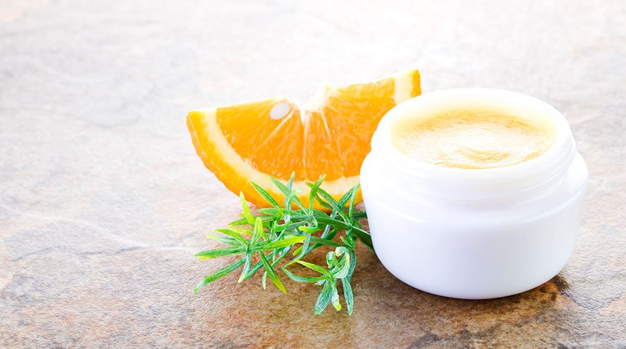 Learn 3 ways to use moisturizer with anti-oxidants - Garnier SkinActive