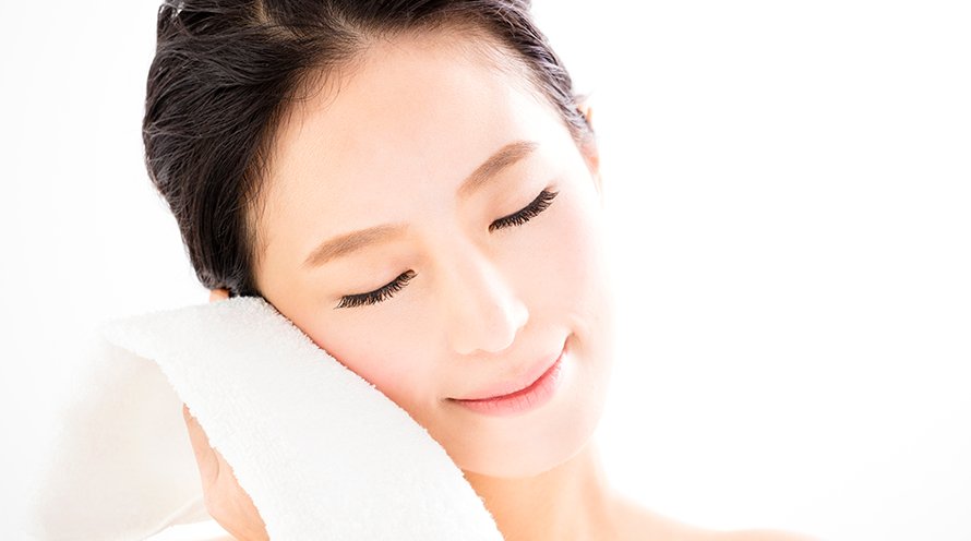 6 products for sensitive skin - Garnier SkinActive