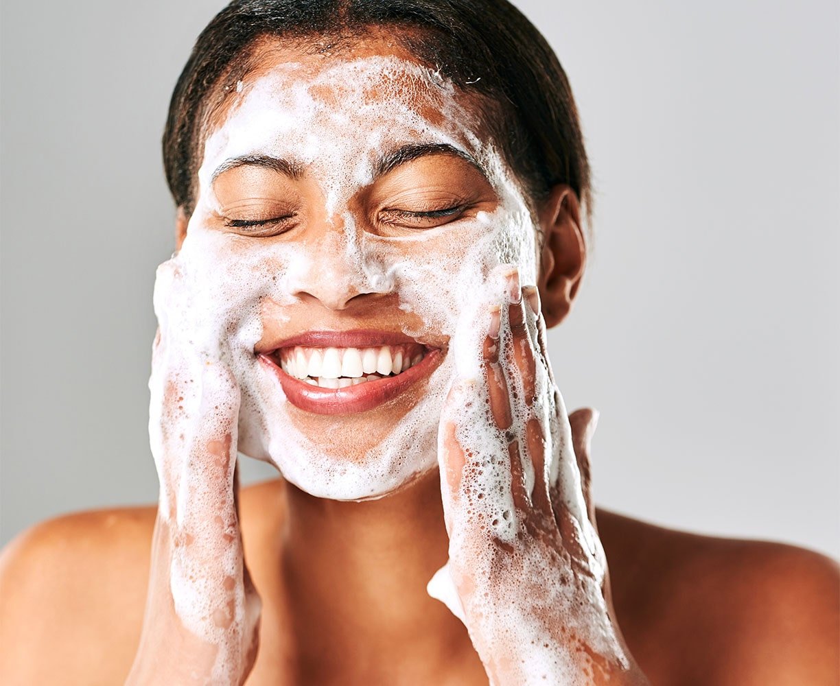 Step 1: Double Cleansing for a Deep Clean