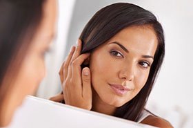 Learn 8 ways to achieve better skin - Garnier SkinActive