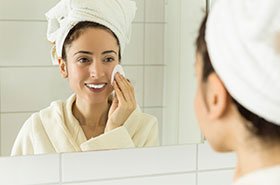 Are you cleansing your skin at the right time - Garnier SkinActive