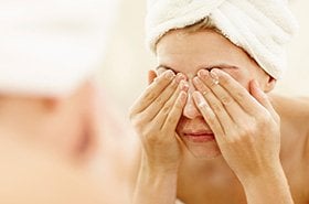 Could over cleansing be affecting your skin - Garnier SkinActive