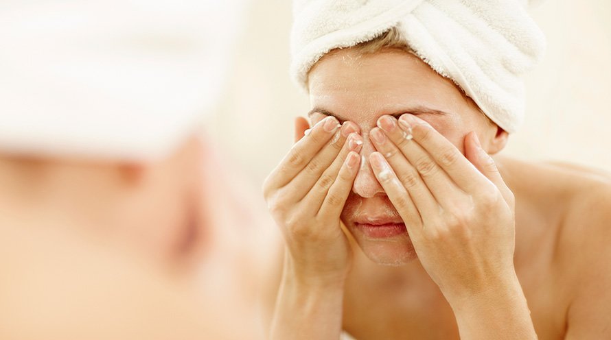 Could over cleansing be affecting your skin - Garnier SkinActive