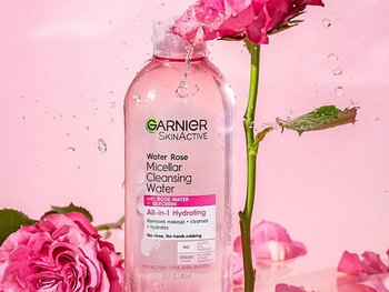 Micellar water containing rose water - Garnier