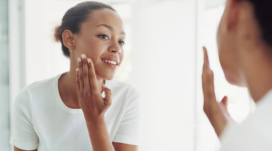 Garnier SkinActive for clean and glowing skin on date night