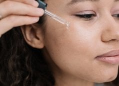 Rinse and apply serums and moisturizers - Garnier Rinse and apply serums and moisturizers - Garnier