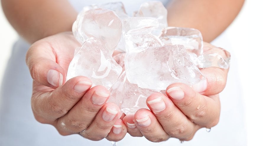 How ice and cold water can up your skin care routine - Garnier SkinActive