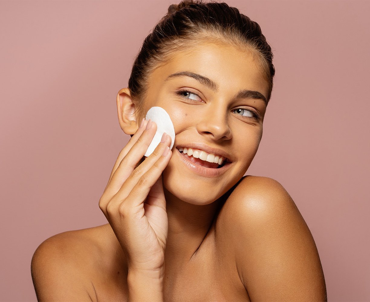 Use a Gentle, Hydrating Cleanser