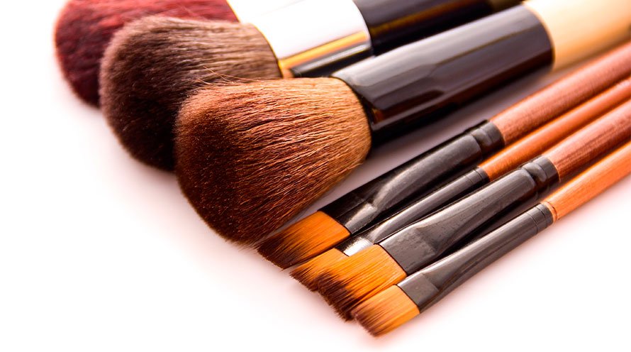 The Best Makeup Removal Skin Care Hacks - Skin Care - Garnier