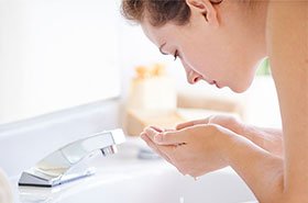 Learn why micelles are the newest way to cleanse your face - Garnier SkinActive