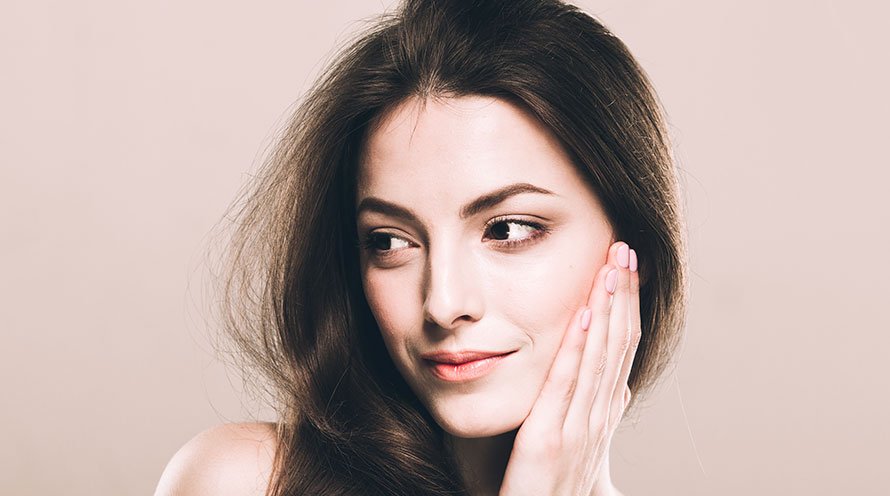 Moisturizer gel or moisturizer cream - which one is right for your skin?  - Garnier SkinActive