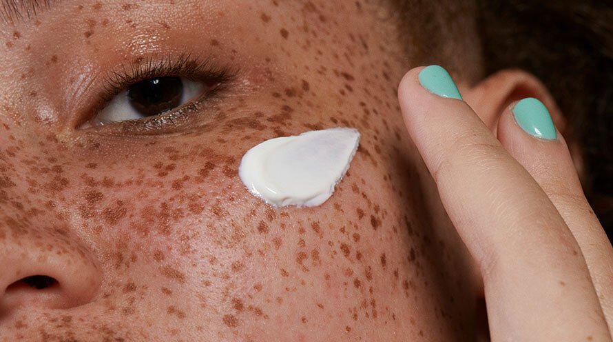 Best cream for uneven skin tone on the deals face