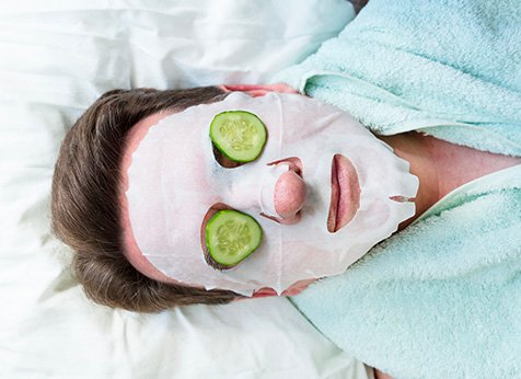 Men face mask skin care routine - Garnier