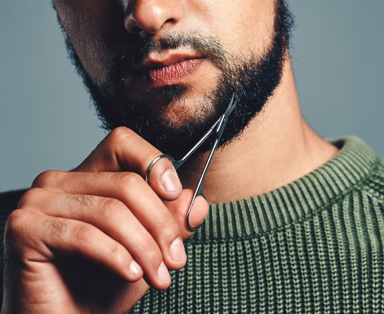 Recorta la barba con regularidad