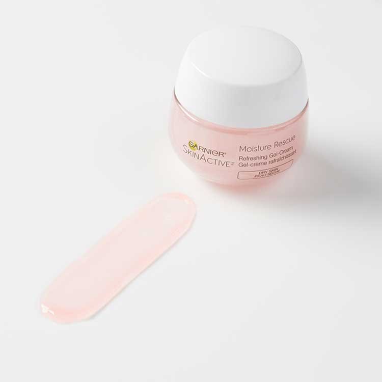 moisture rescue gel cream for dry skin texture
