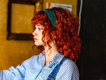 Deep red hair color - Garnier