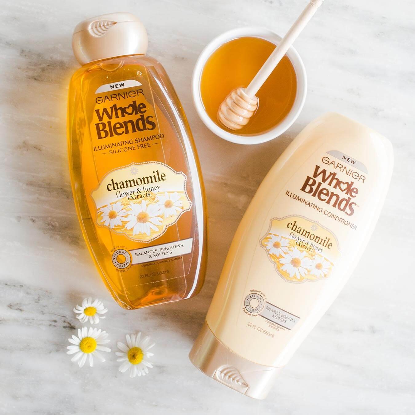 Whole Blends Chamomile & Flower Honey Shampoo Garnier