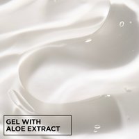 The Garnier Pure Clean Styling Gel is formulated with aloe extract to add shine without residue or weigh down.