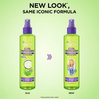 A "New Look, Same Iconic Formula" graphic compares the old and new Garnier Fructis Curl Refresher bottle designs side by side, noting the updated capsule graphic while the "up to 48hr moisture & bounce" formula stays unchanged.