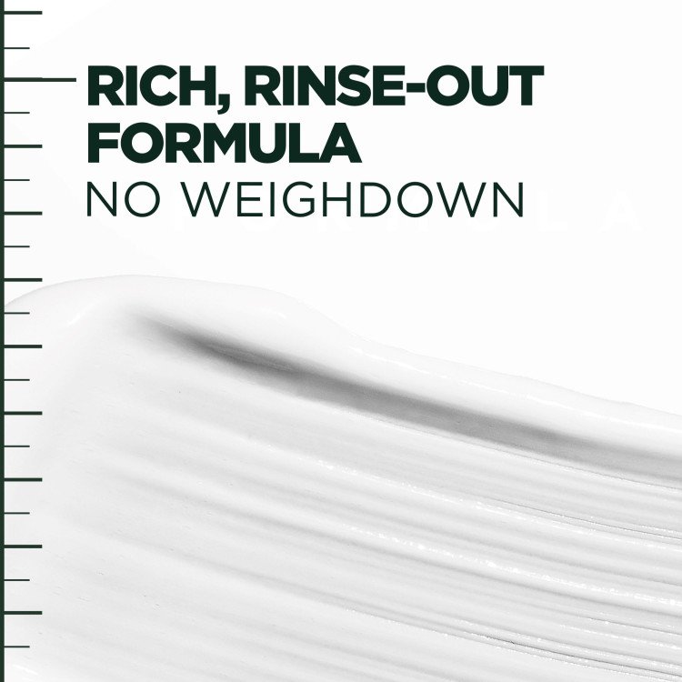 Rich, rinse-out formula with no weighdown