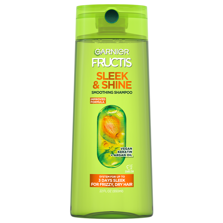 Front of Pack of Fructis Sleek & Shine Shampoo