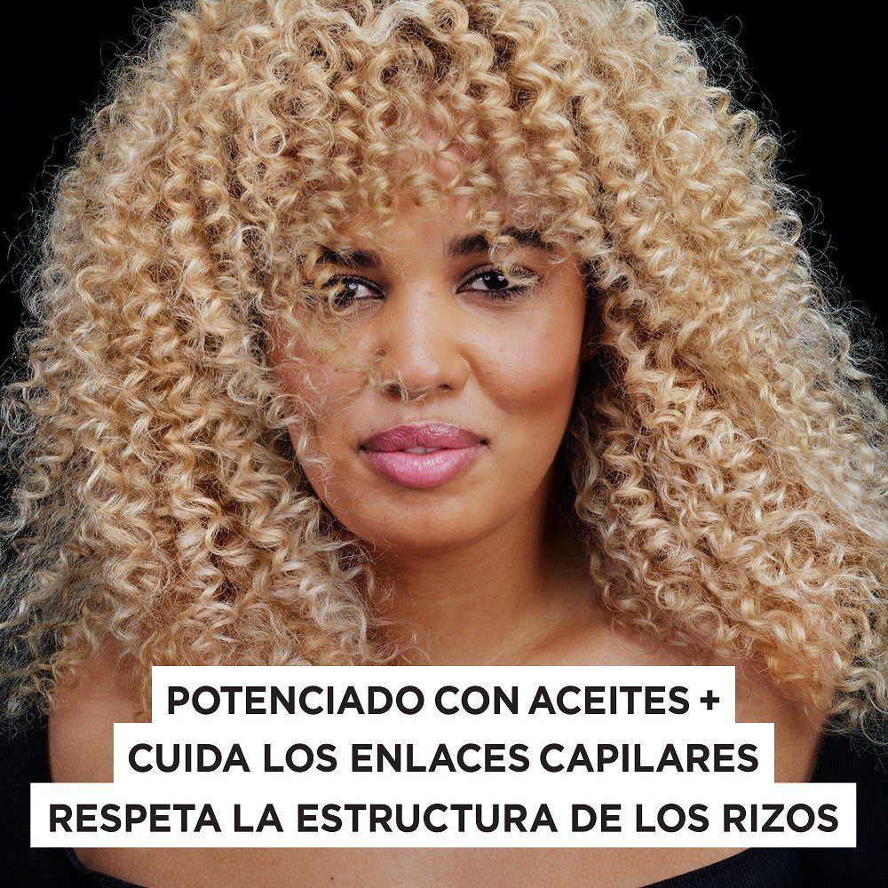 Oil powered and bonding care respects curl structure