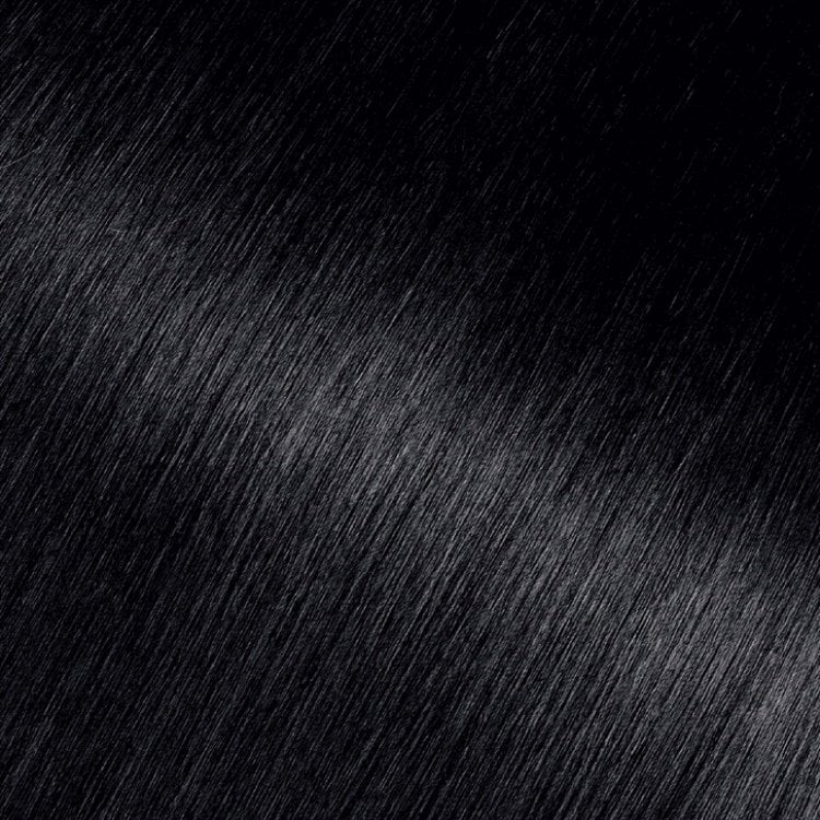 Close-up swatch of Garnier Olia
