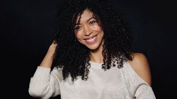 Discover why Noelle loves Olia Hair Color header