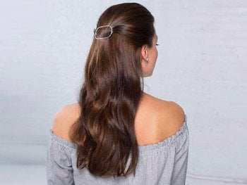 Shadow roots, hairstyle Garnier